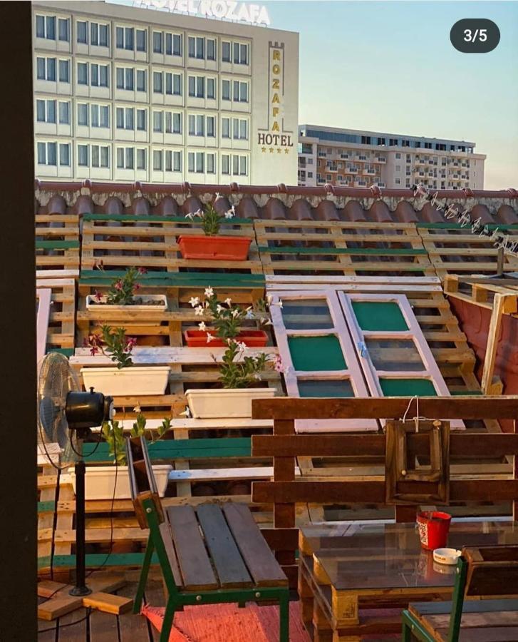 The Rooftop Hostel Shkoder Exterior photo