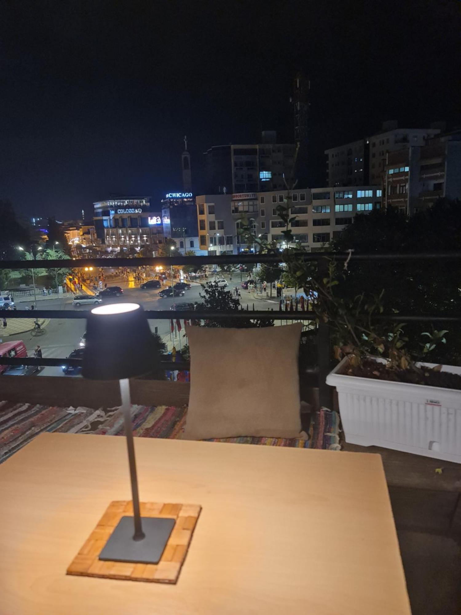 The Rooftop Hostel Shkoder Exterior photo